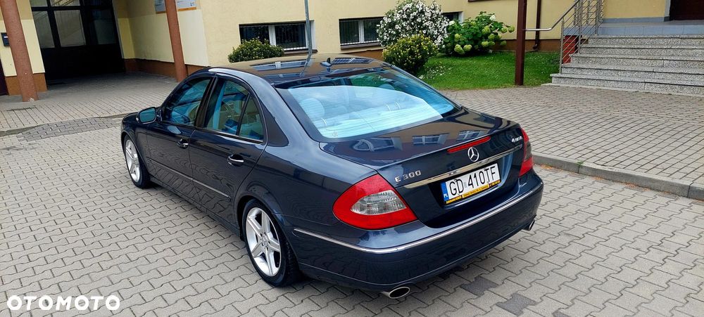 Mercedes-Benz Klasa E 280 4-Matic Avantgarde - 15