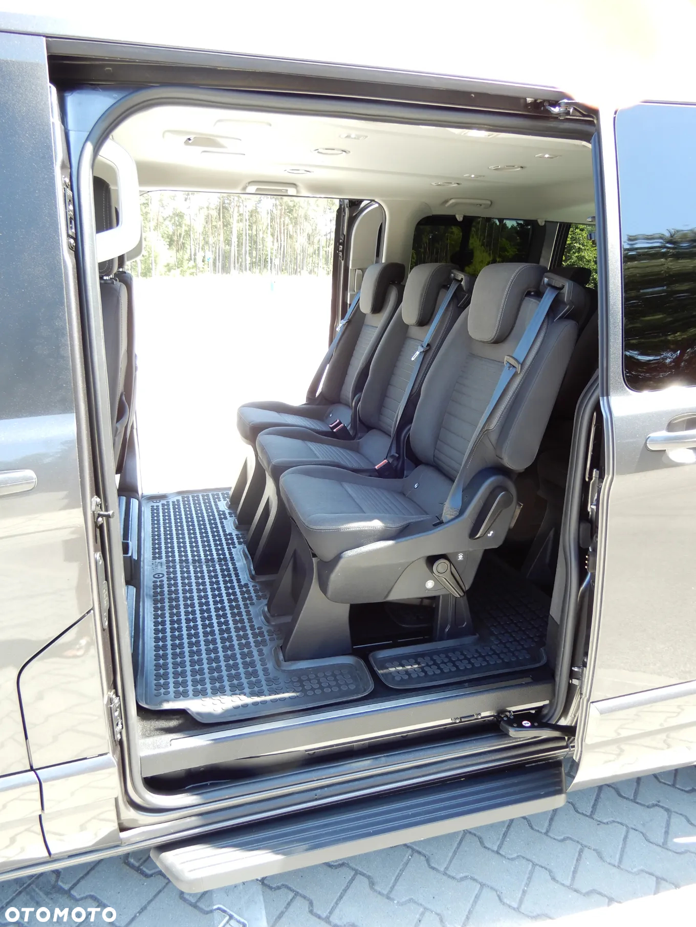 Ford Tourneo Custom 2.0 EcoBlue L2 Titanium SelectShift - 25