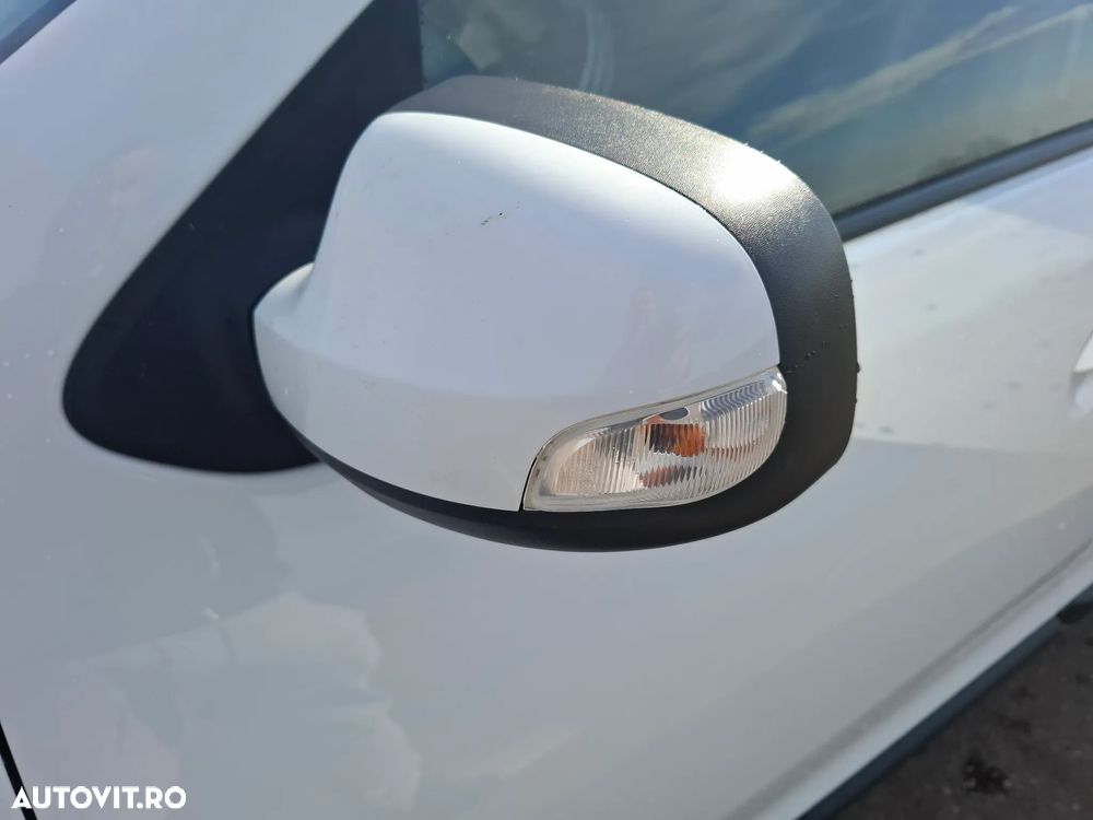 Dacia Logan 0.9 TCe Prestige - 12