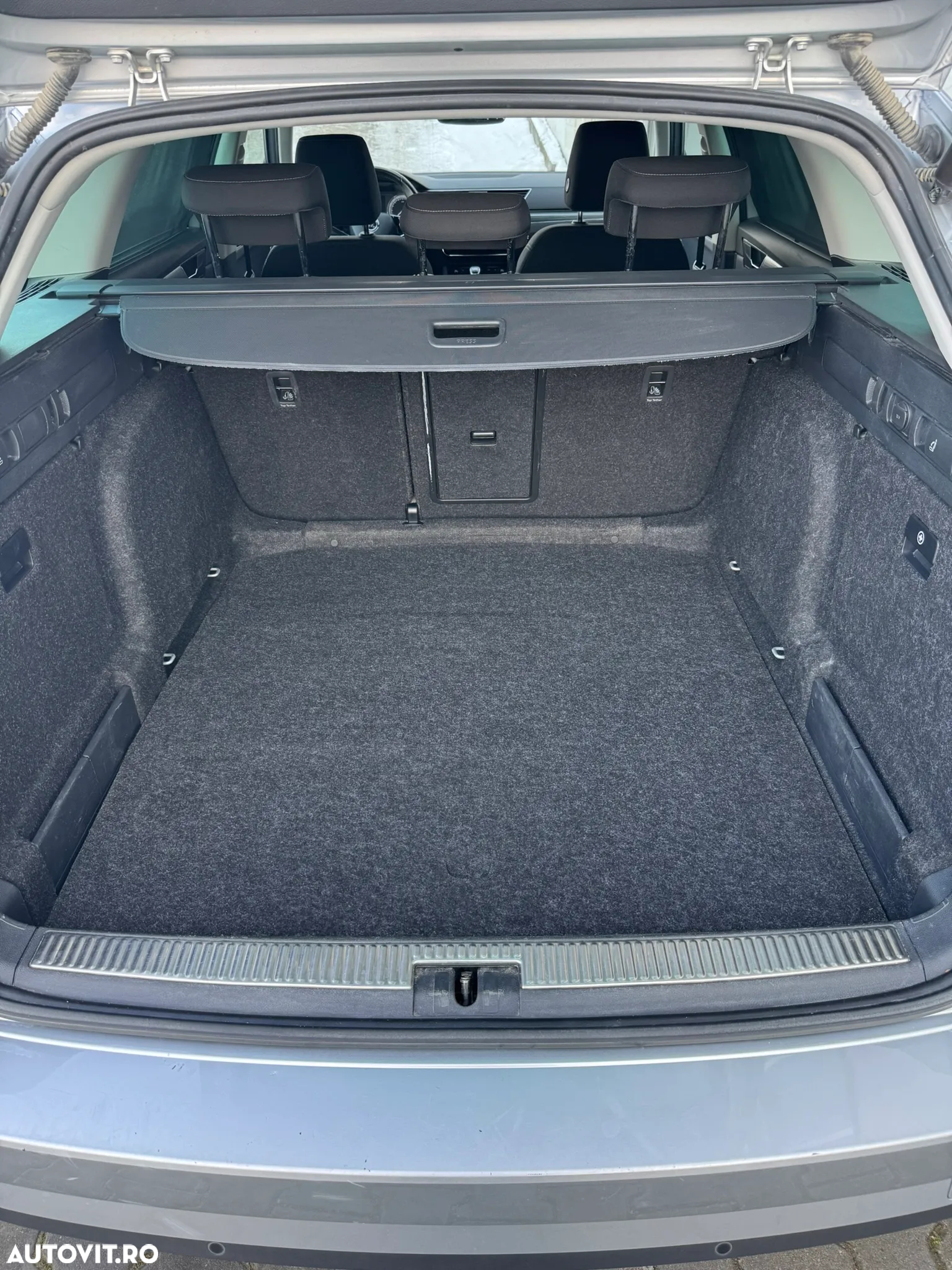 Skoda Superb 2.0 TDI Style - 25
