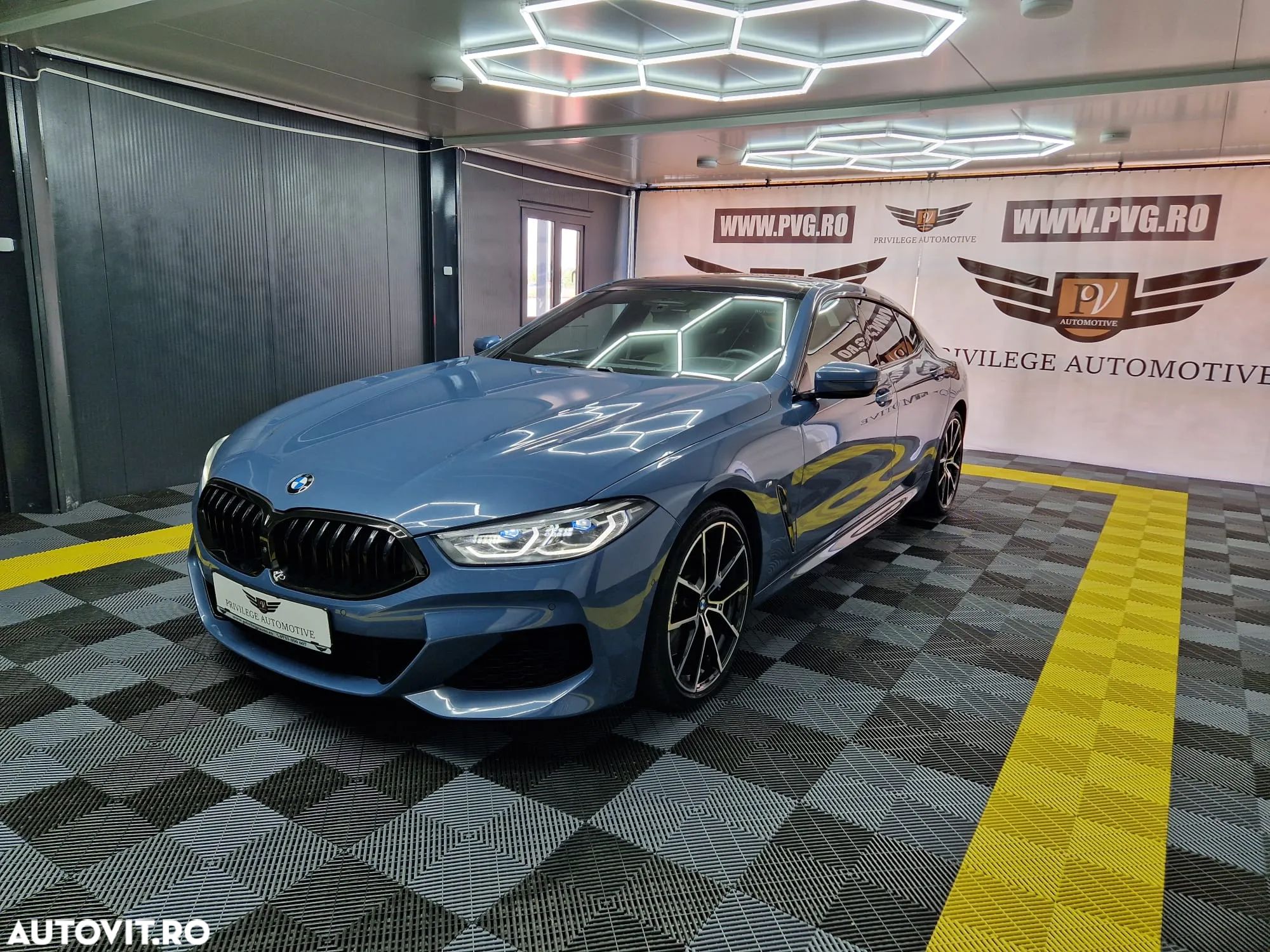 BMW Seria 8 - 1