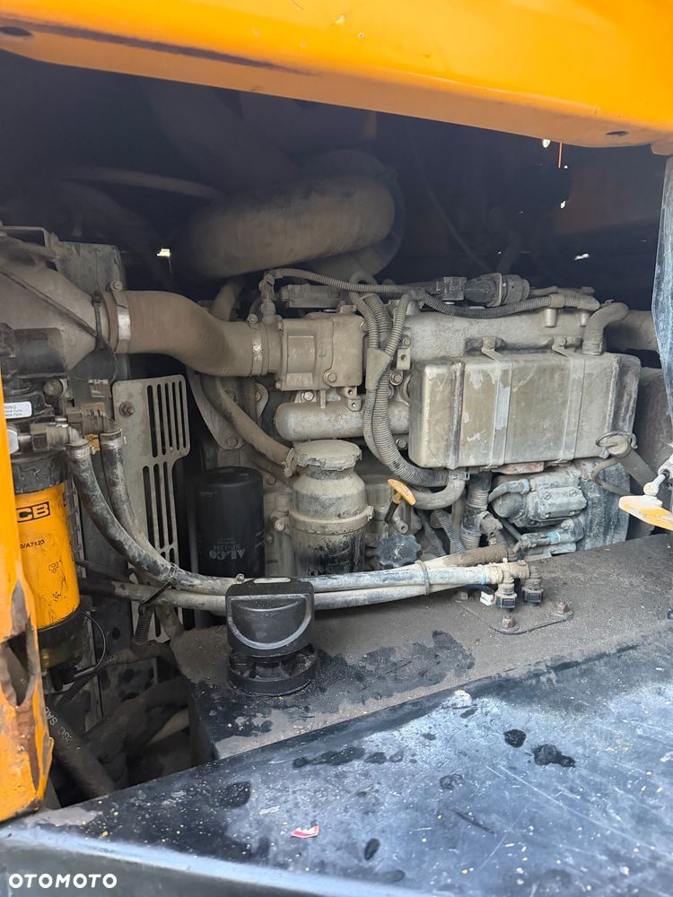 JCB 9TFT - 10