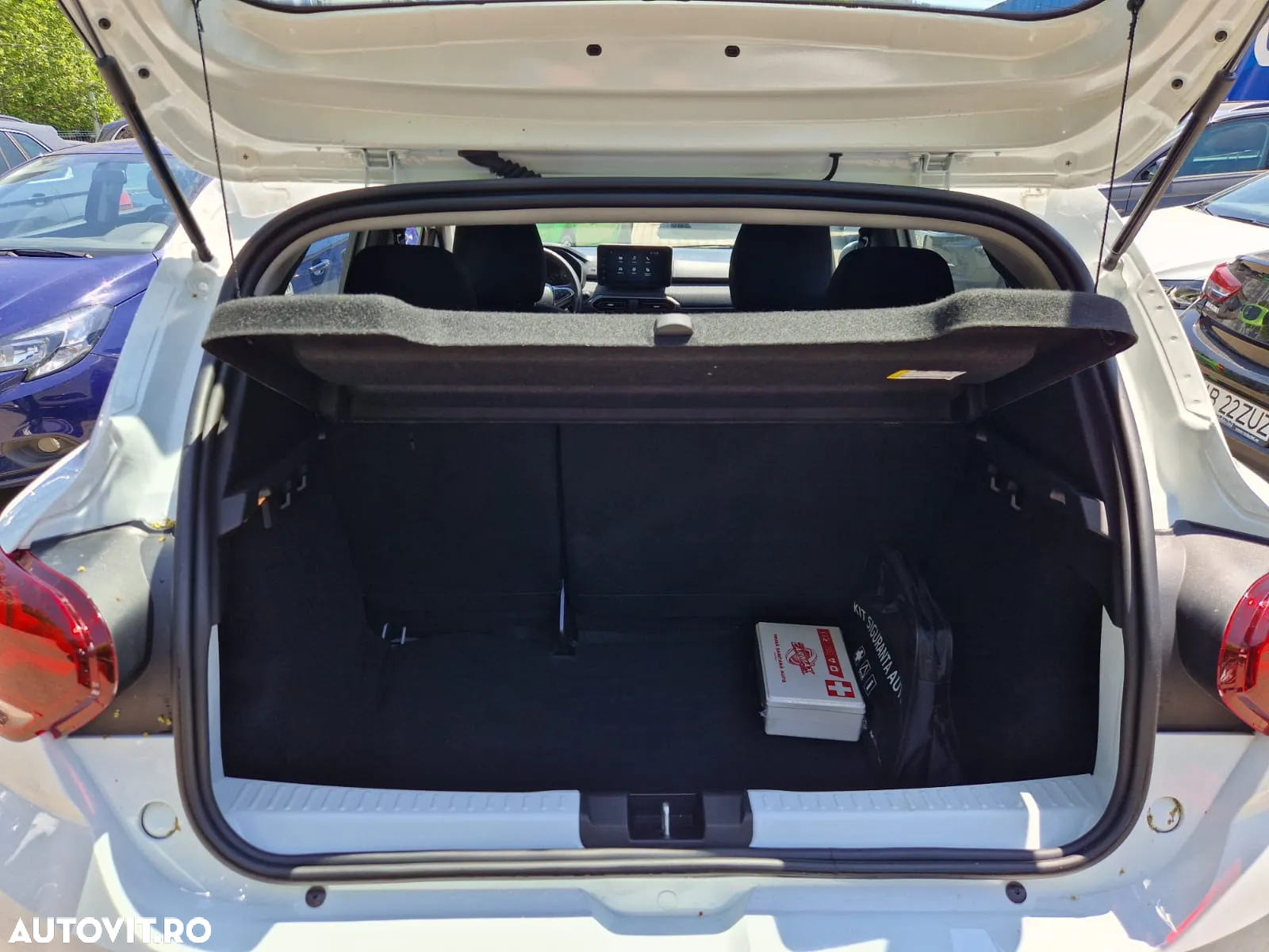 Dacia Sandero Stepway TCe 90 MT6 Expression - 25
