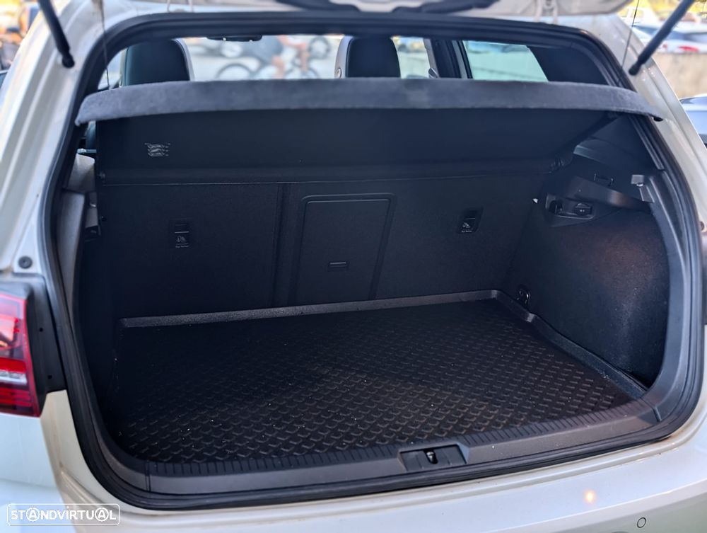 VW Golf 2.0 TSi GTi DSG Performance - 13