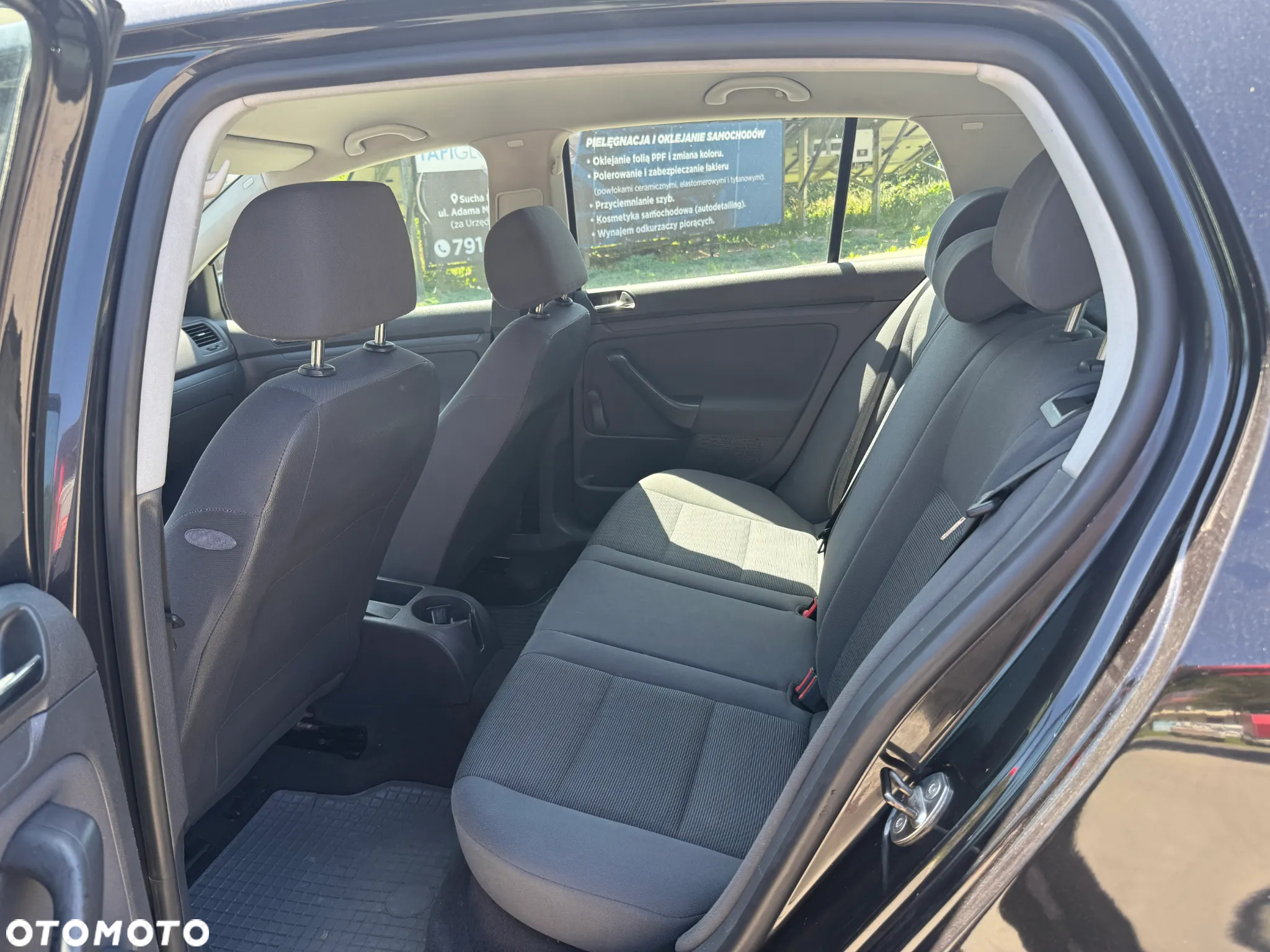 Volkswagen Golf V 1.6 FSI Comfortline - 5