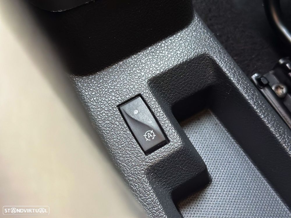 Dacia Dokker 1.5 Blue dCi Comfort - 13