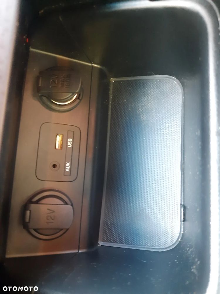 Kia Carens 1.7 CRDi M EU6 - 14