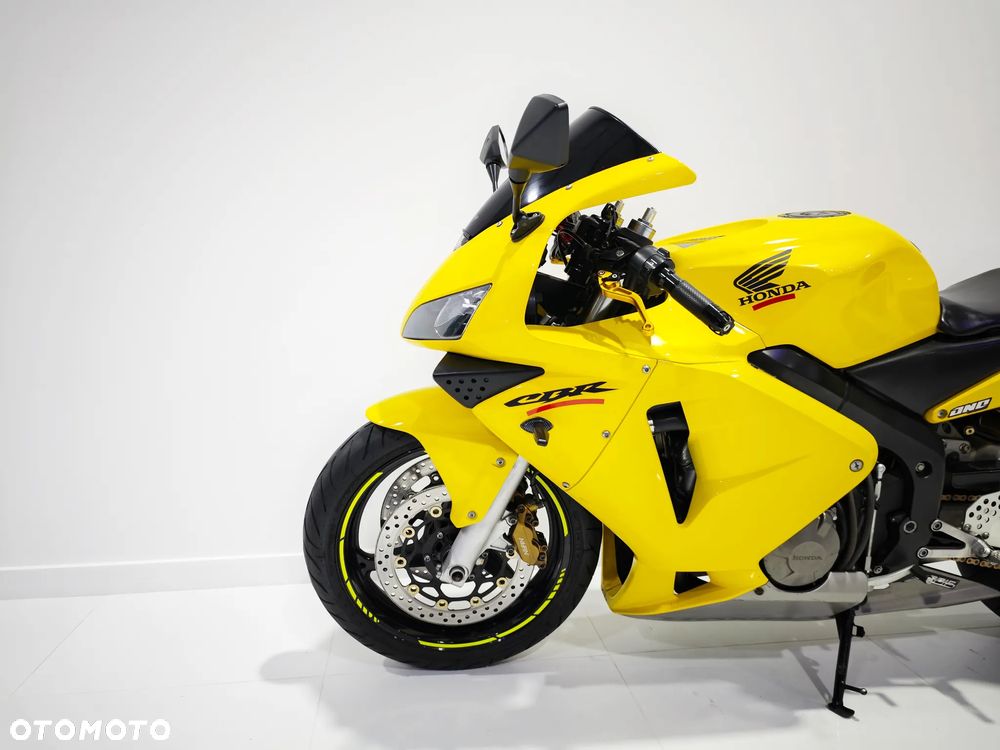 Honda CBR - 16