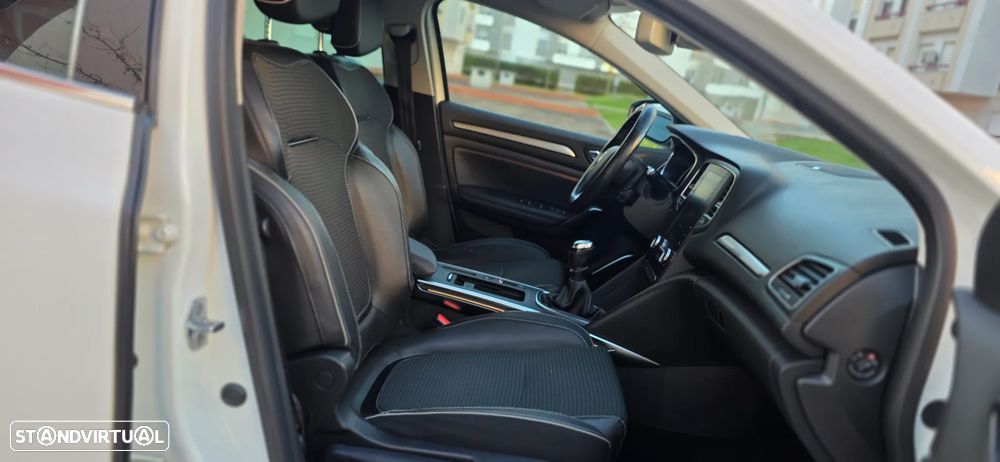 Renault Mégane Sport Tourer 1.5 dCi Bose Edition - 12