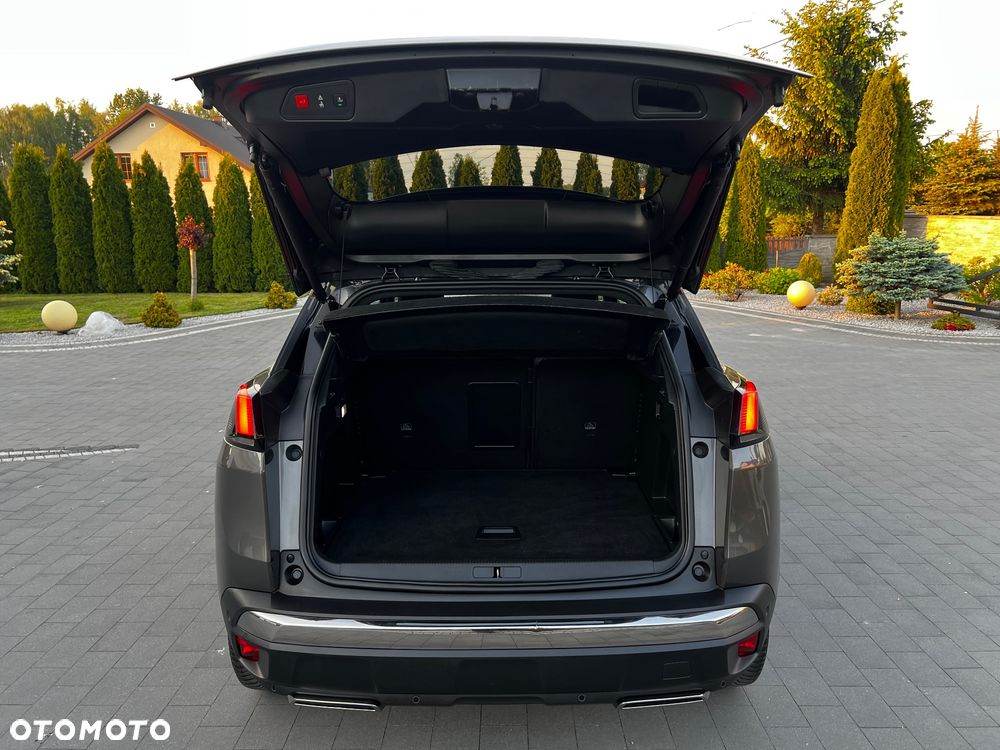 Peugeot 3008 1.5 BlueHDi GT S&S EAT8 - 23