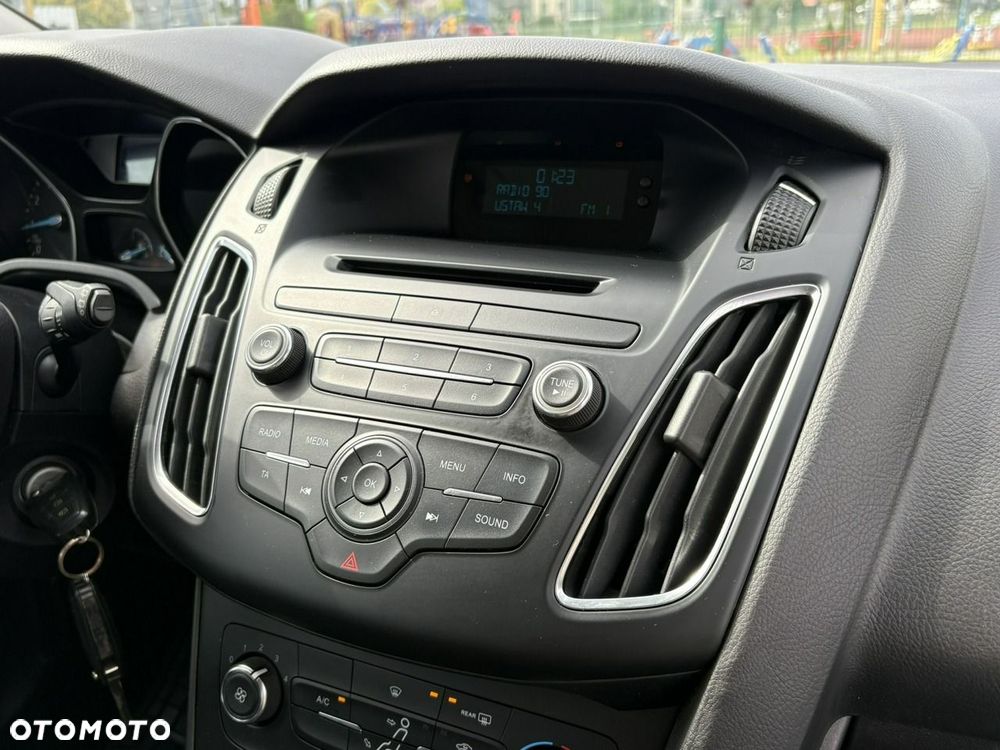 Ford Focus - 16