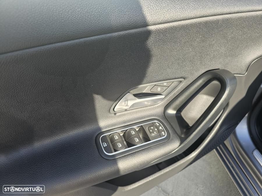 Mercedes-Benz A 180 d Progressive - 23