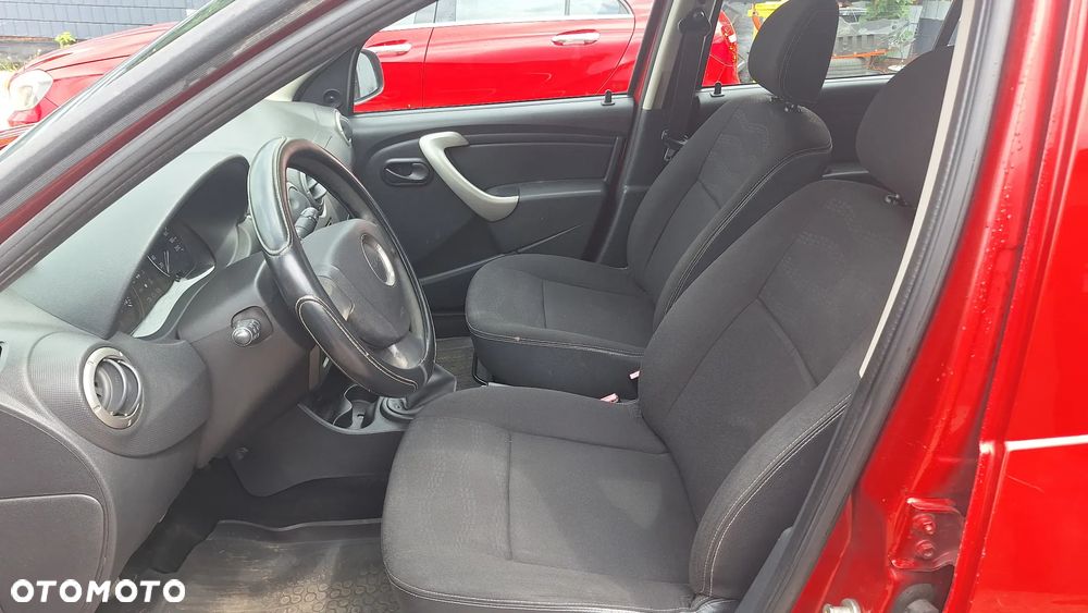 Dacia Sandero 1.6 Laureate - 4