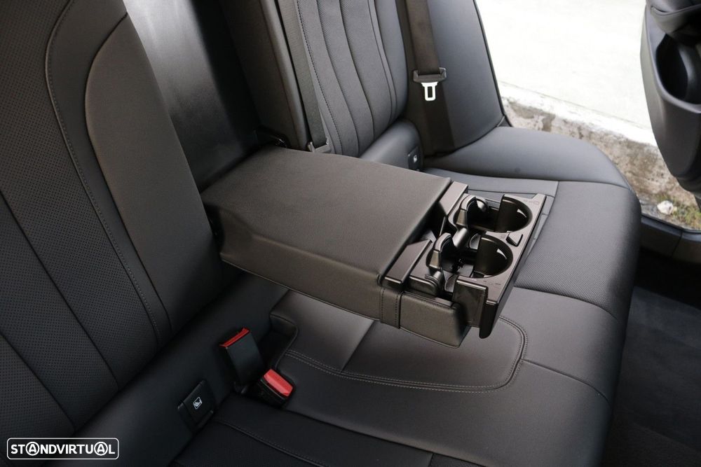 BMW 520 d Auto - 34
