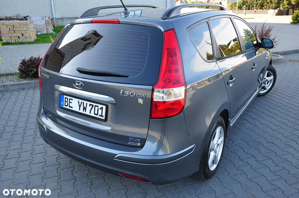 Hyundai i30 i30cw 1.6 CRDi blue Classic - 29
