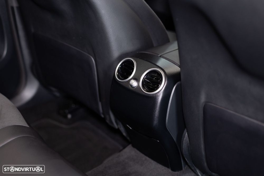 Mercedes-Benz GLC 300 de 4Matic - 59