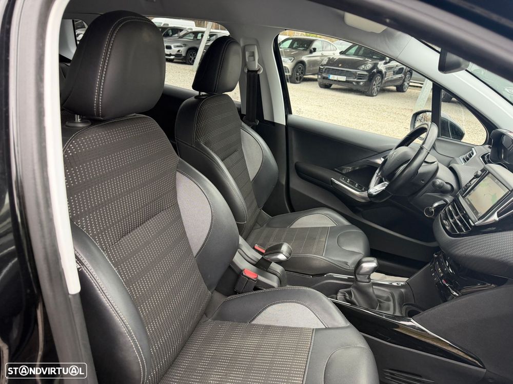 Peugeot 2008 1.6 BlueHDi Allure - 12