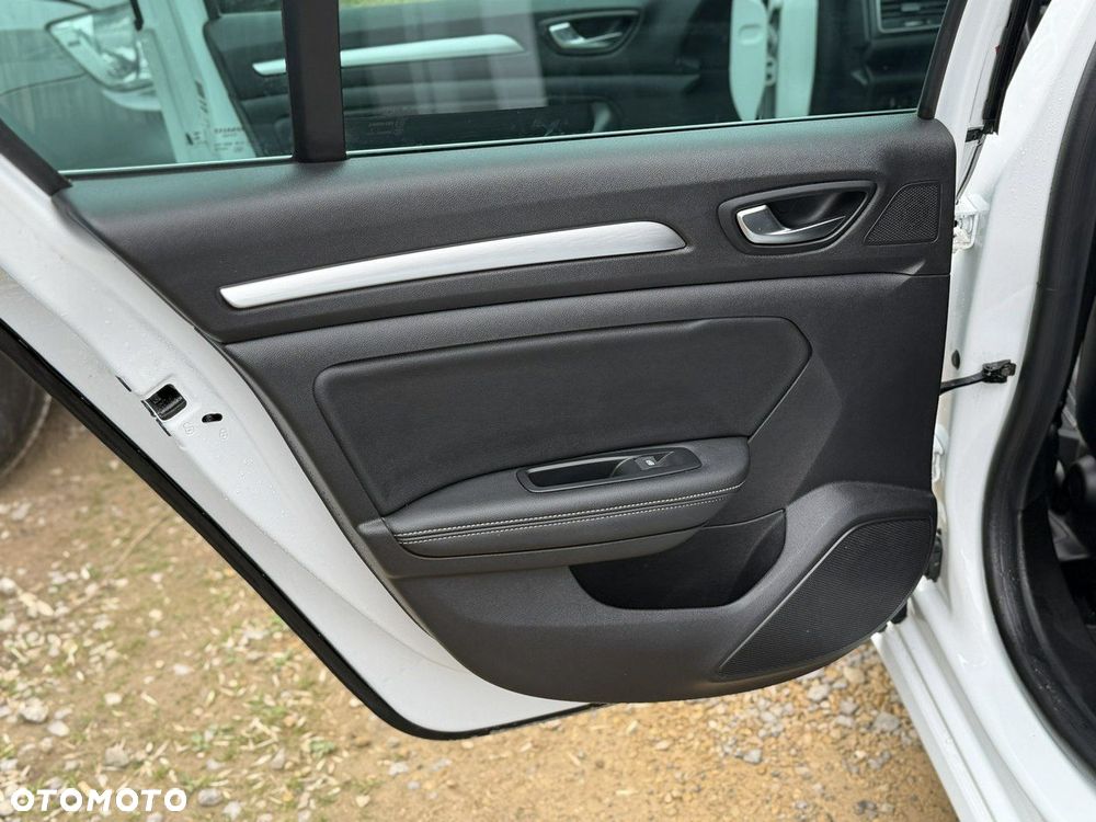 Renault Megane - 17