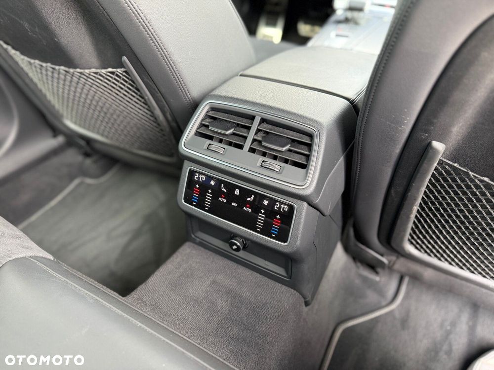 Audi A7 Sportback - 13