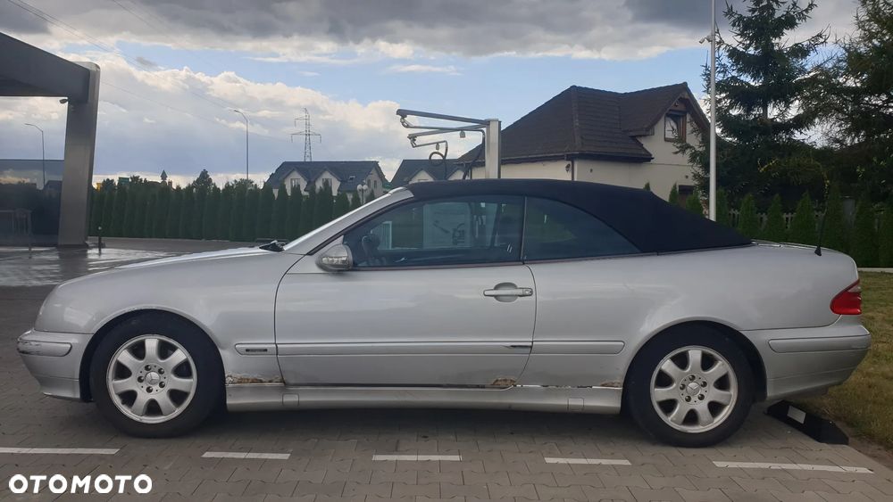 Mercedes-Benz CLK - 5