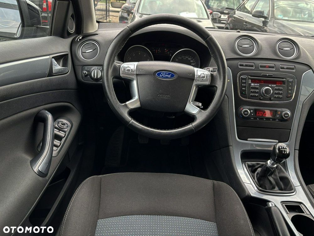 Ford Mondeo 1.6 Eco Boost Start-Stopp Business Edition - 25