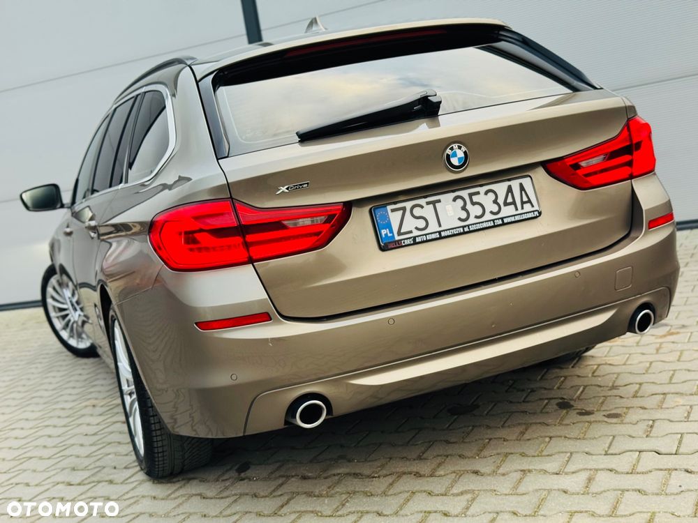 BMW Seria 5 520d xDrive Sport Line - 4