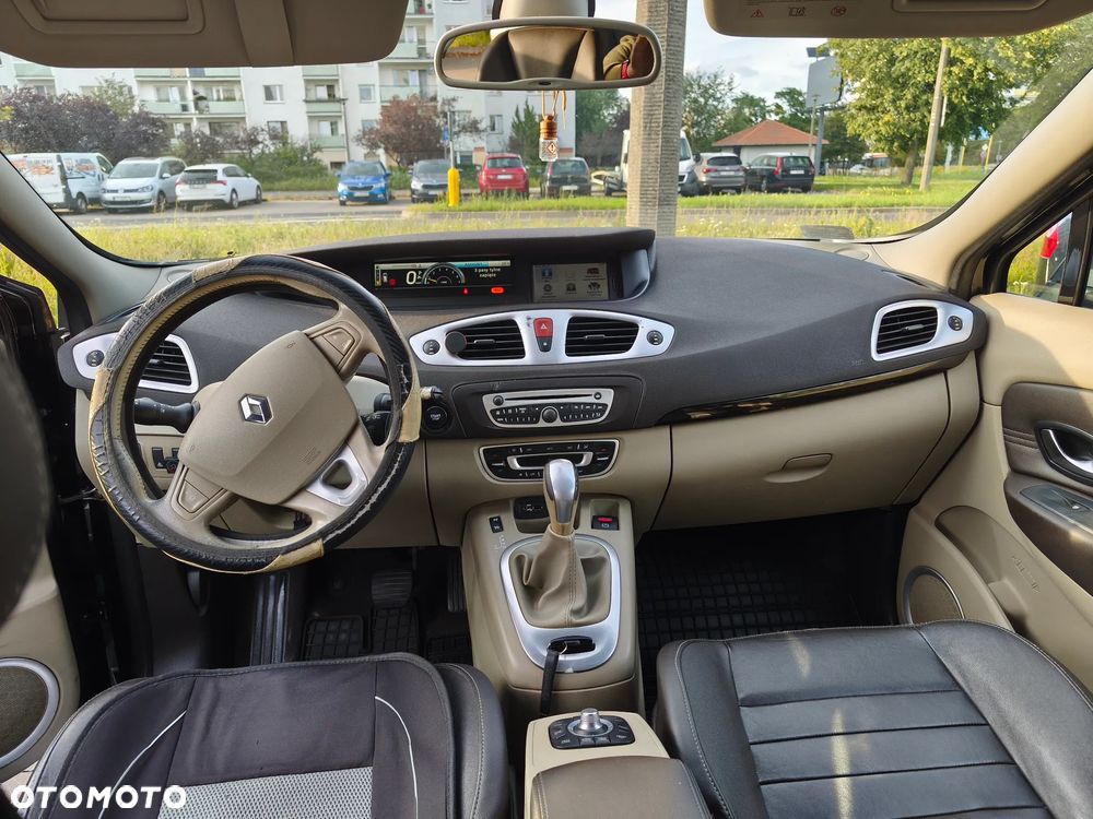 Renault Scenic - 10