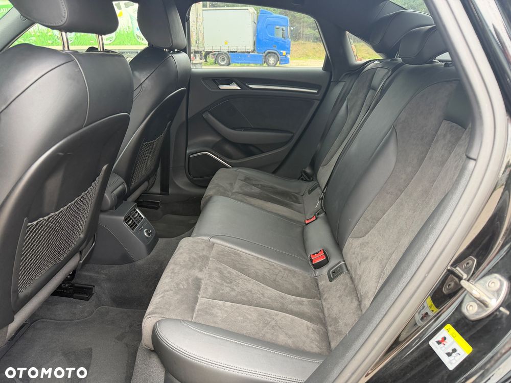 Audi A3 Limousine 35 TFSI Sport S tronic - 35