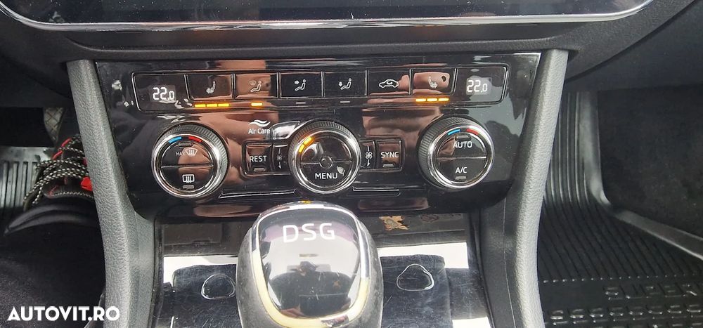 Skoda Superb 2.0 TDI DSG Ambition - 14