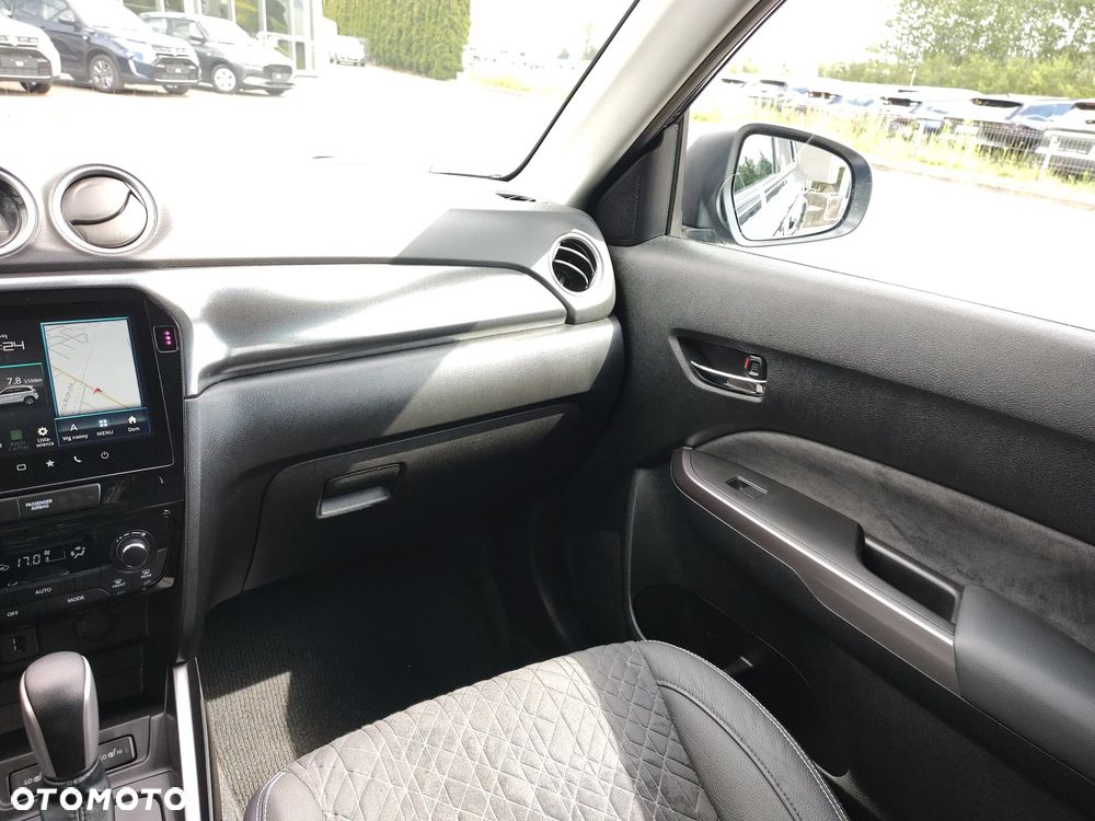 Suzuki Vitara 1.4 Boosterjet mHEV Elegance 2WD - 28