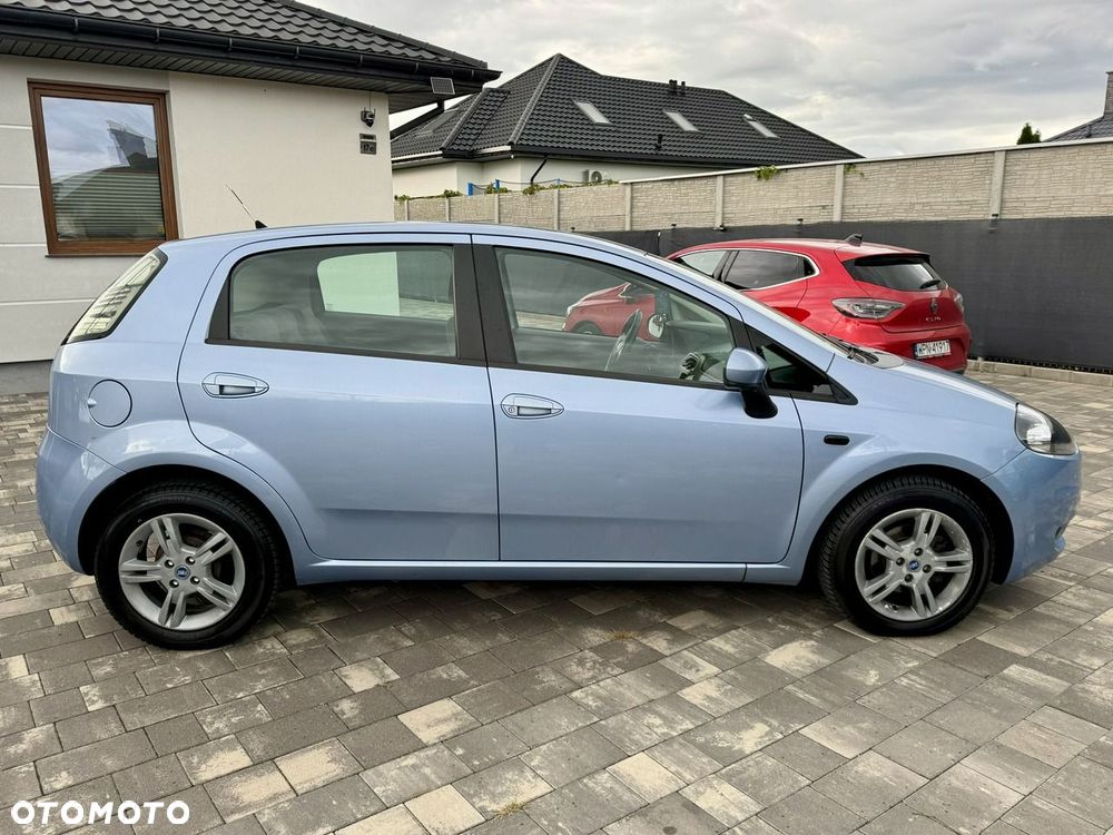 Fiat Grande Punto - 9