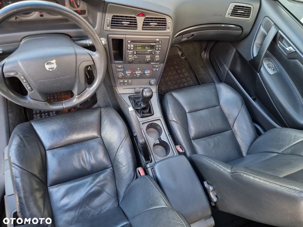 Volvo V70 D5 - 37
