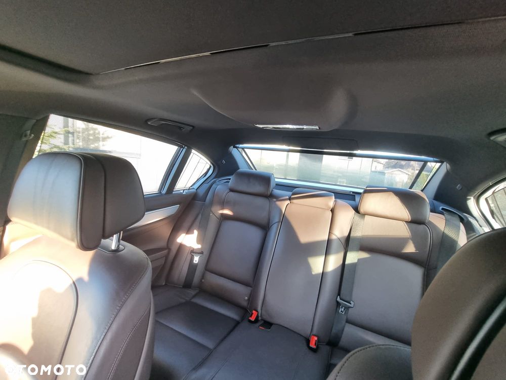 BMW Seria 7 750d xDrive - 9