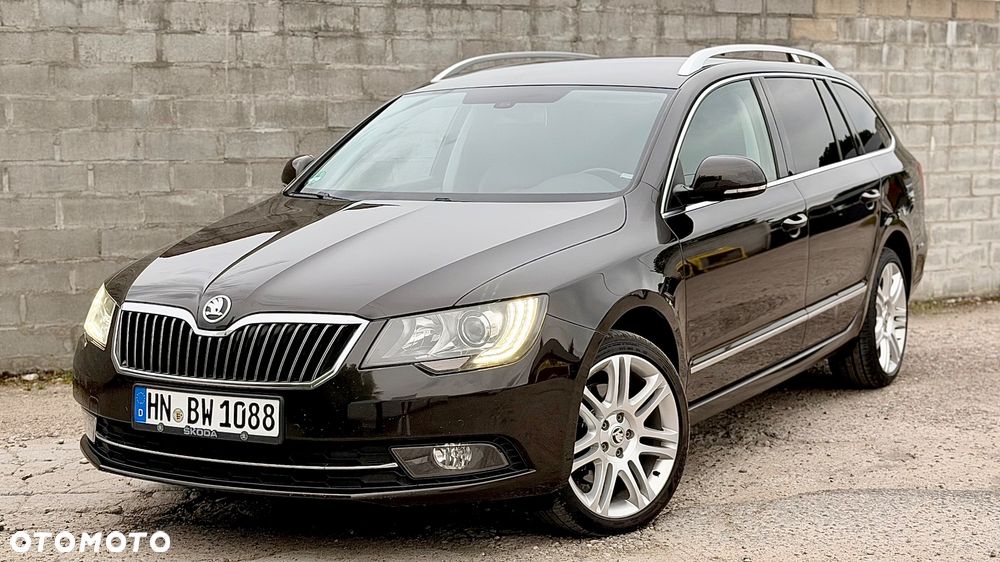 Skoda Superb 2.0 TDI DSG Exclusive - 3