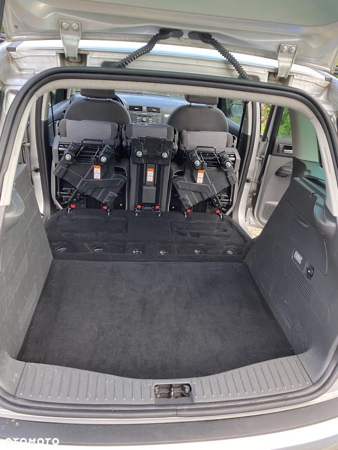 Ford Focus C-Max - 10