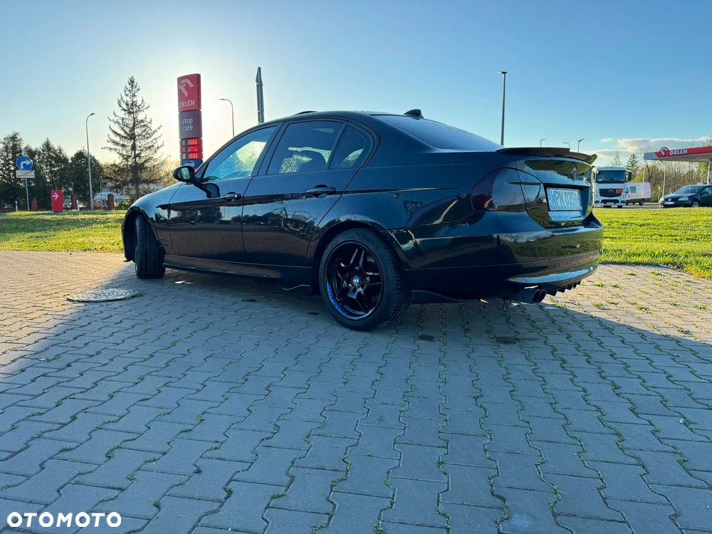 BMW Seria 3 320d Efficient Dynamics - 9