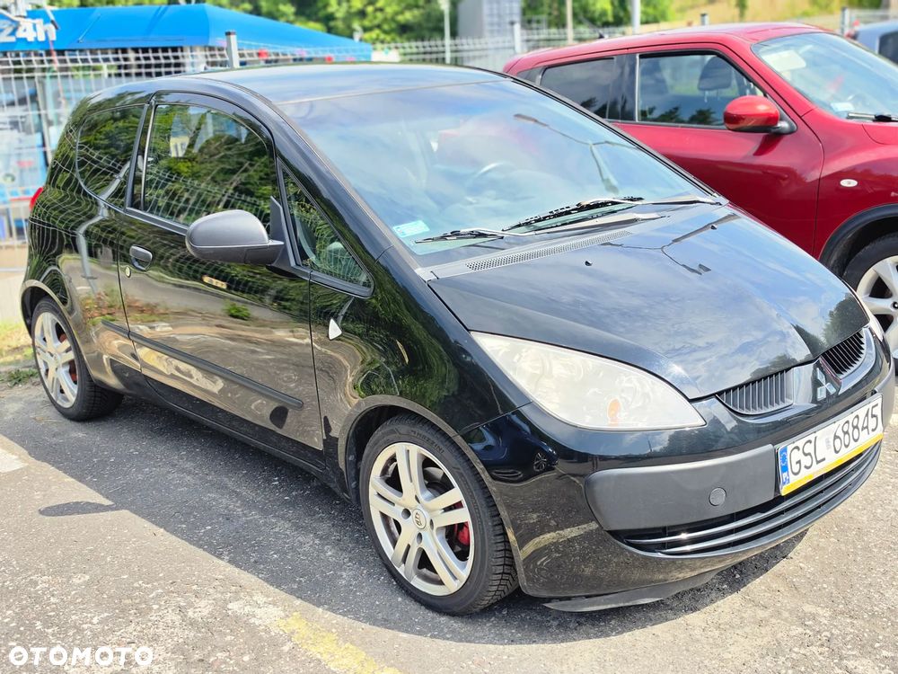 Mitsubishi Colt - 4