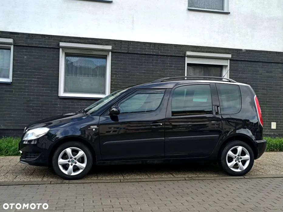 Skoda Roomster 2011 photo 4