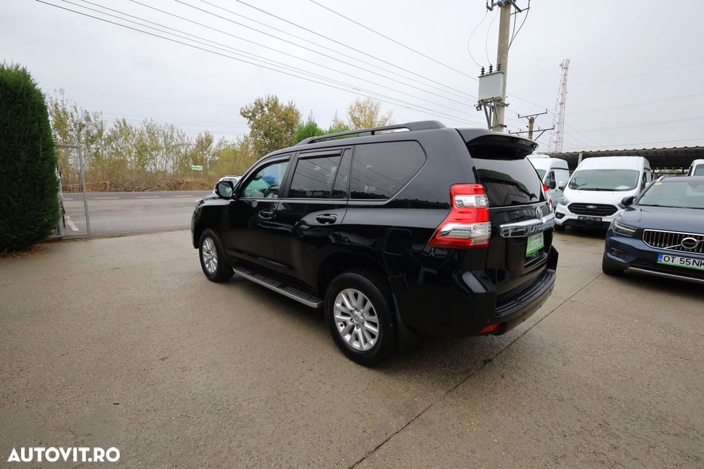 Toyota Land Cruiser 2.8 D-4D Automatik Comfort - 5