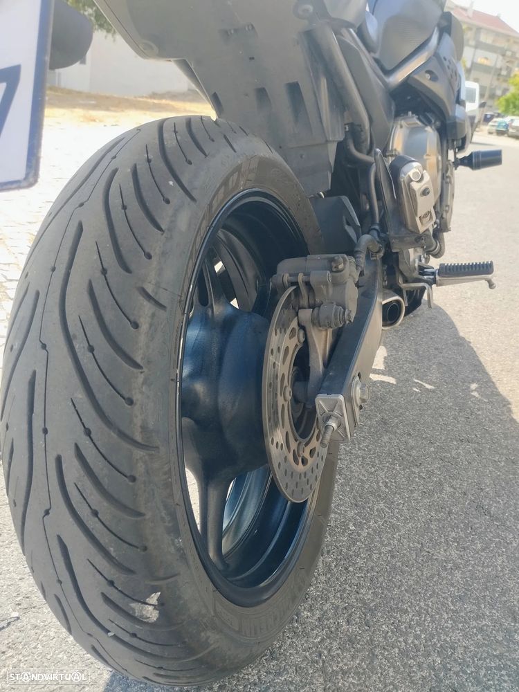 Yamaha XJ - 4