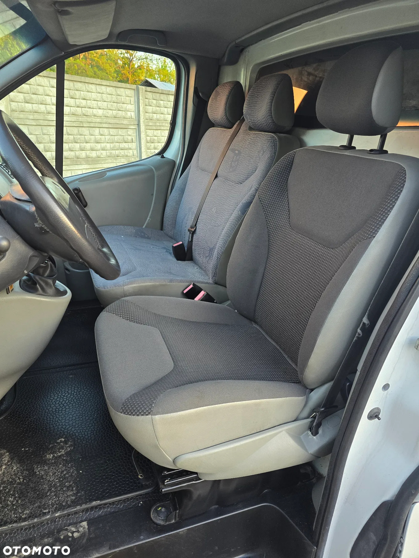 Renault TRAFIC - 15