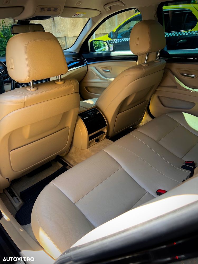 BMW Seria 5 518d - 17
