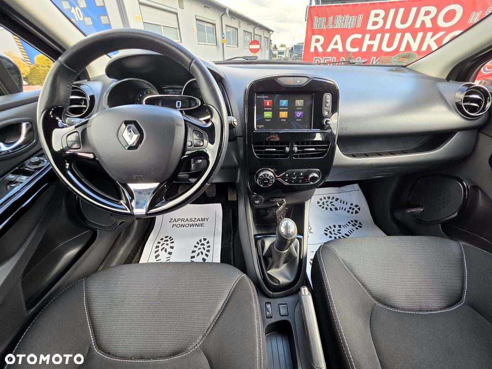 Renault Clio - 8