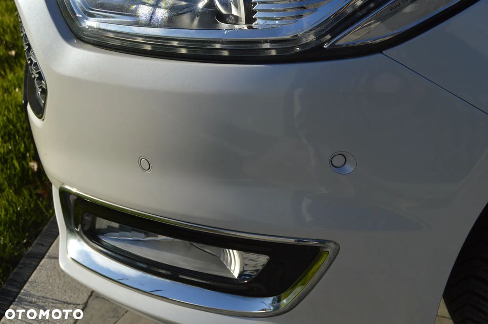 Ford Mondeo 2.0 Ti-VCT VIGNALE - 12