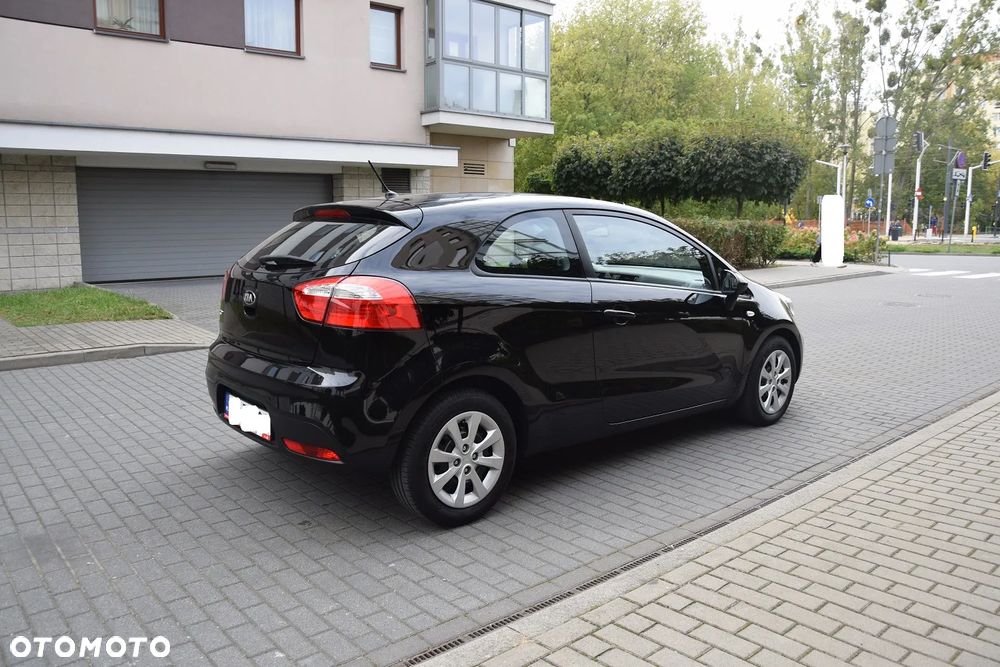 Kia Rio 1.2 M - 5