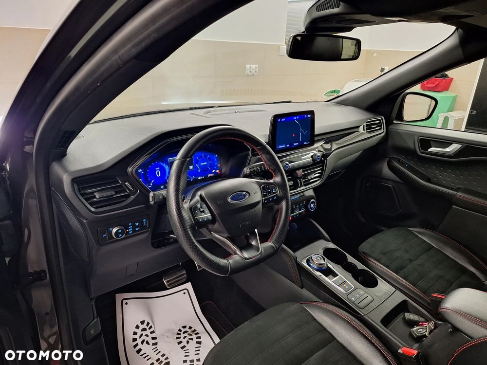 Ford Kuga 2.0 EcoBlue 4x4 ST-LINE X - 16