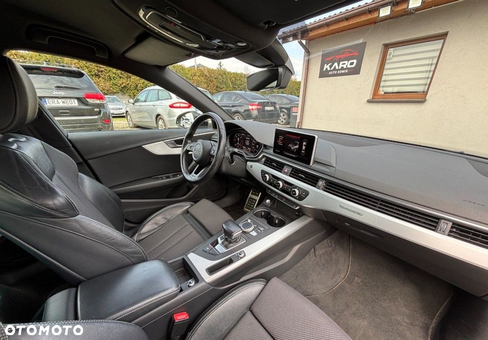 Audi A4 Limousine - 17