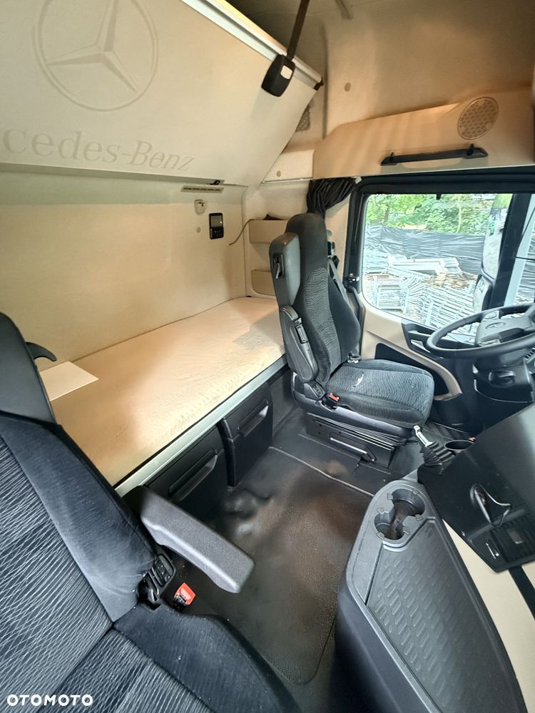 Mercedes-Benz ACTROS 963-4-A - 2