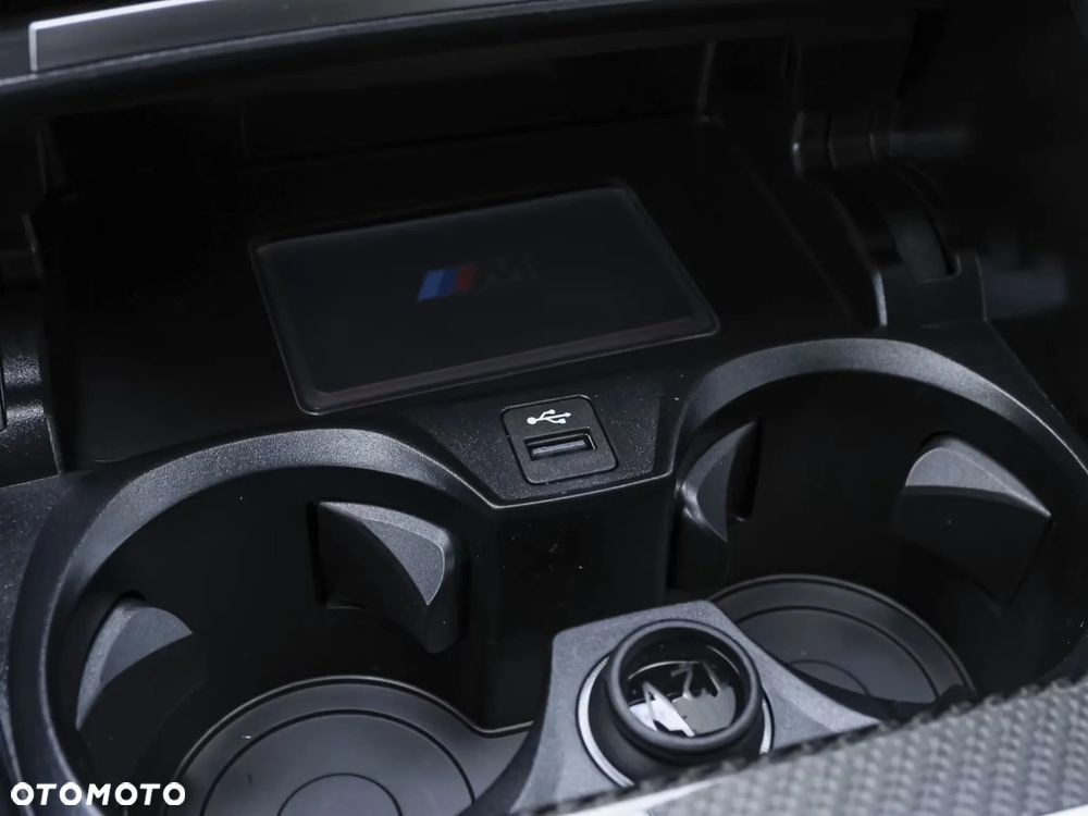 BMW Seria 3 M340i xDrive mHEV sport - 22