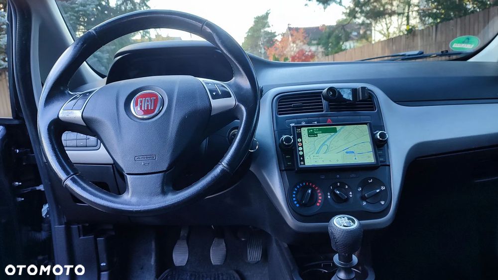 Fiat Grande Punto Actual 1.2 8V Estiva - 31